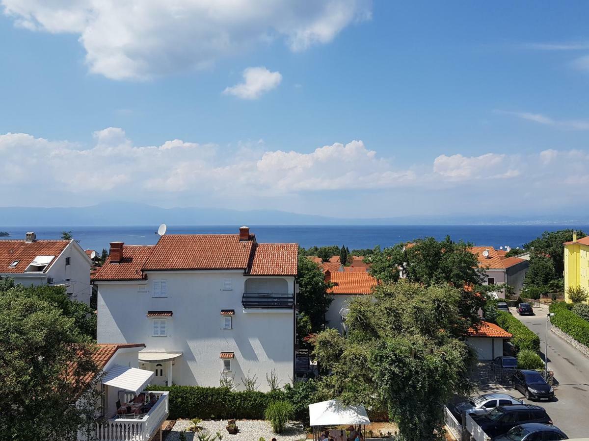 Villa Rea Malinska Exterior photo